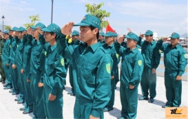 Trang phục dân quân tự vệ